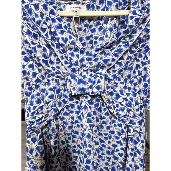 Max Studio Blue Floral Chic Blouse W Sz M Smocked Waist Knot Front NWT 2704D30 - Picture 5 of 8
